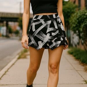 Black and White Patterned Skort